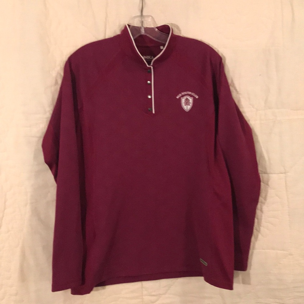 Long sleeved sports cover/top.
